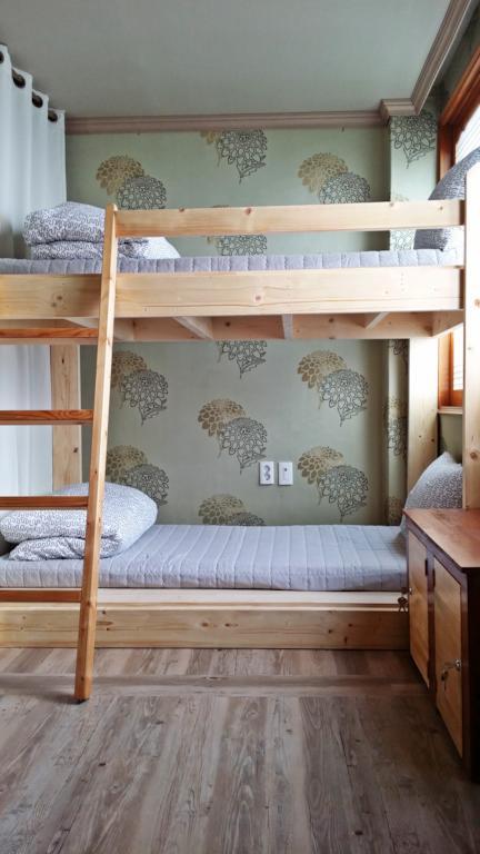 Jeju Airport Mira Guesthouse חדר תמונה