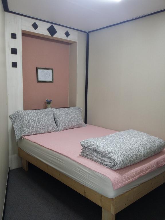 Jeju Airport Mira Guesthouse מראה חיצוני תמונה
