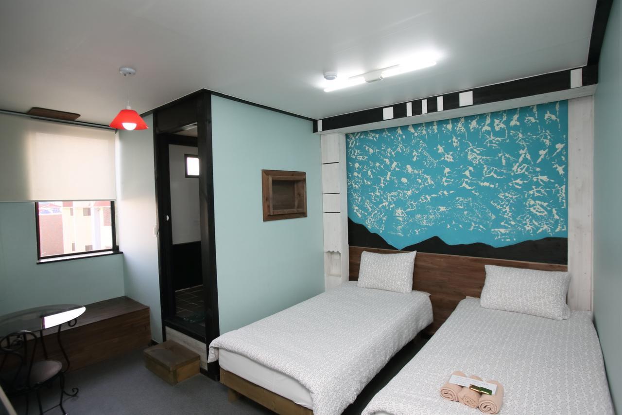 Jeju Airport Mira Guesthouse מראה חיצוני תמונה