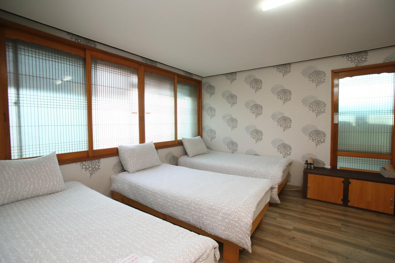 Jeju Airport Mira Guesthouse מראה חיצוני תמונה