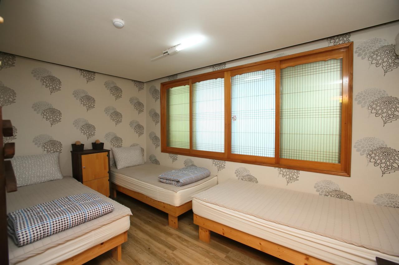 Jeju Airport Mira Guesthouse מראה חיצוני תמונה